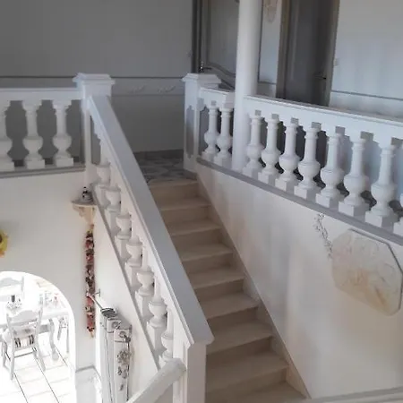 Maison D Hôtes Salvatrice *