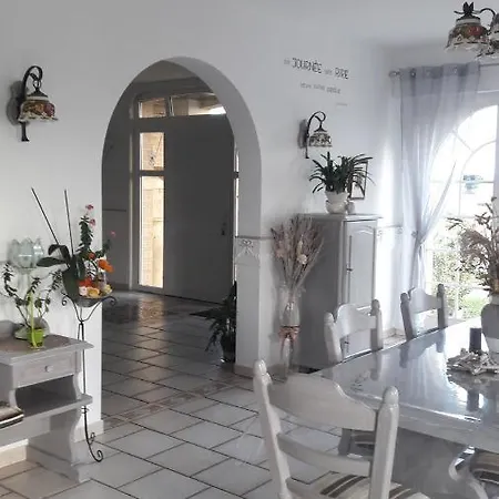 Maison D Hotes Salvatrice Rouvroy (Pas-de-Calais)