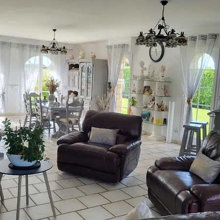 Maison D Hotes Salvatrice Rouvroy (Pas-de-Calais)