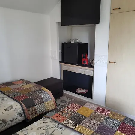 Maison D Hotes Salvatrice Guest house 4*